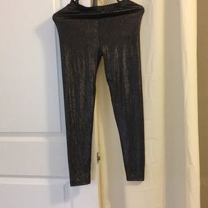 Black shiny leggings